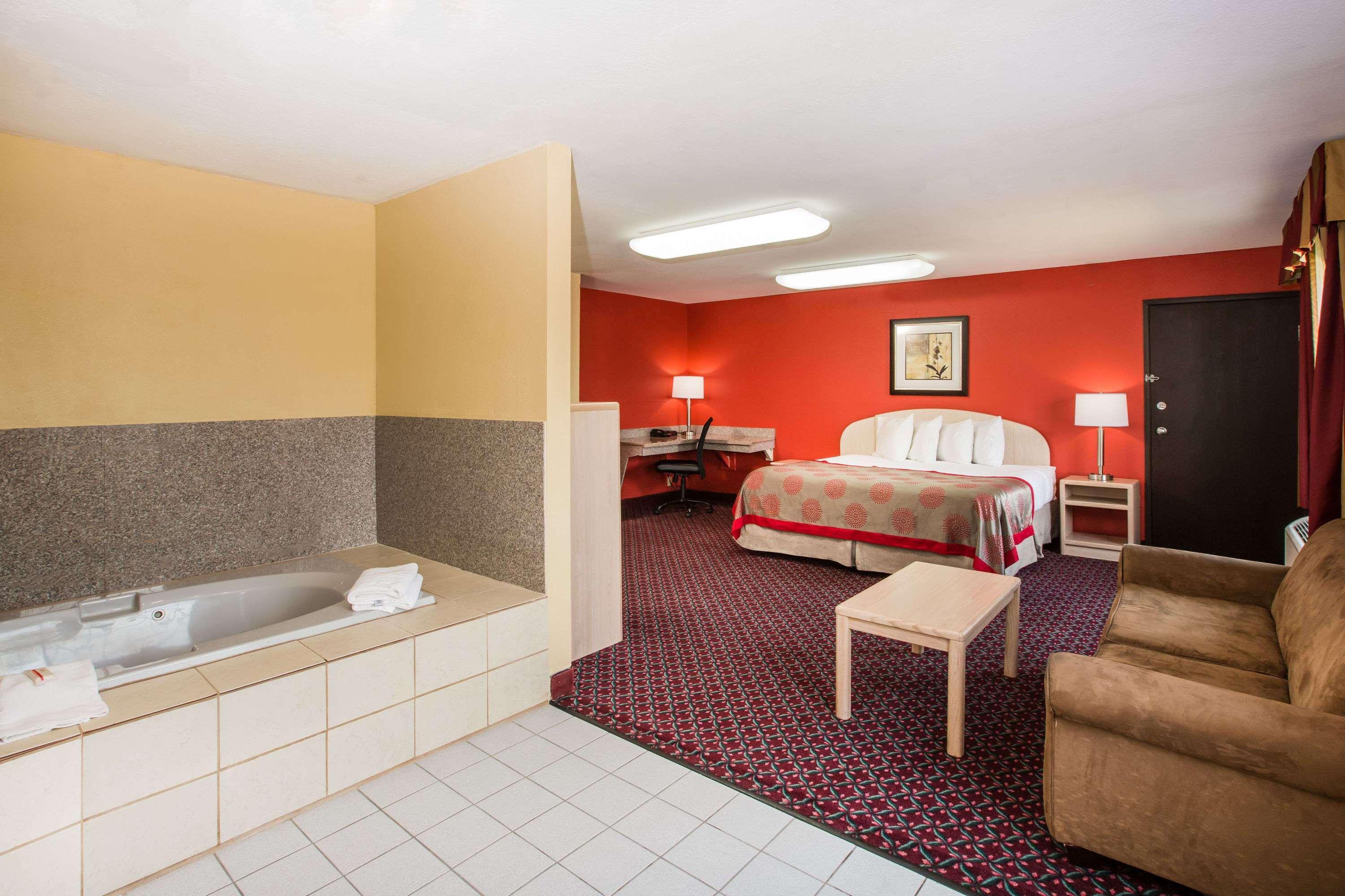 Ramada By Wyndham Sioux Falls Zewnętrze zdjęcie