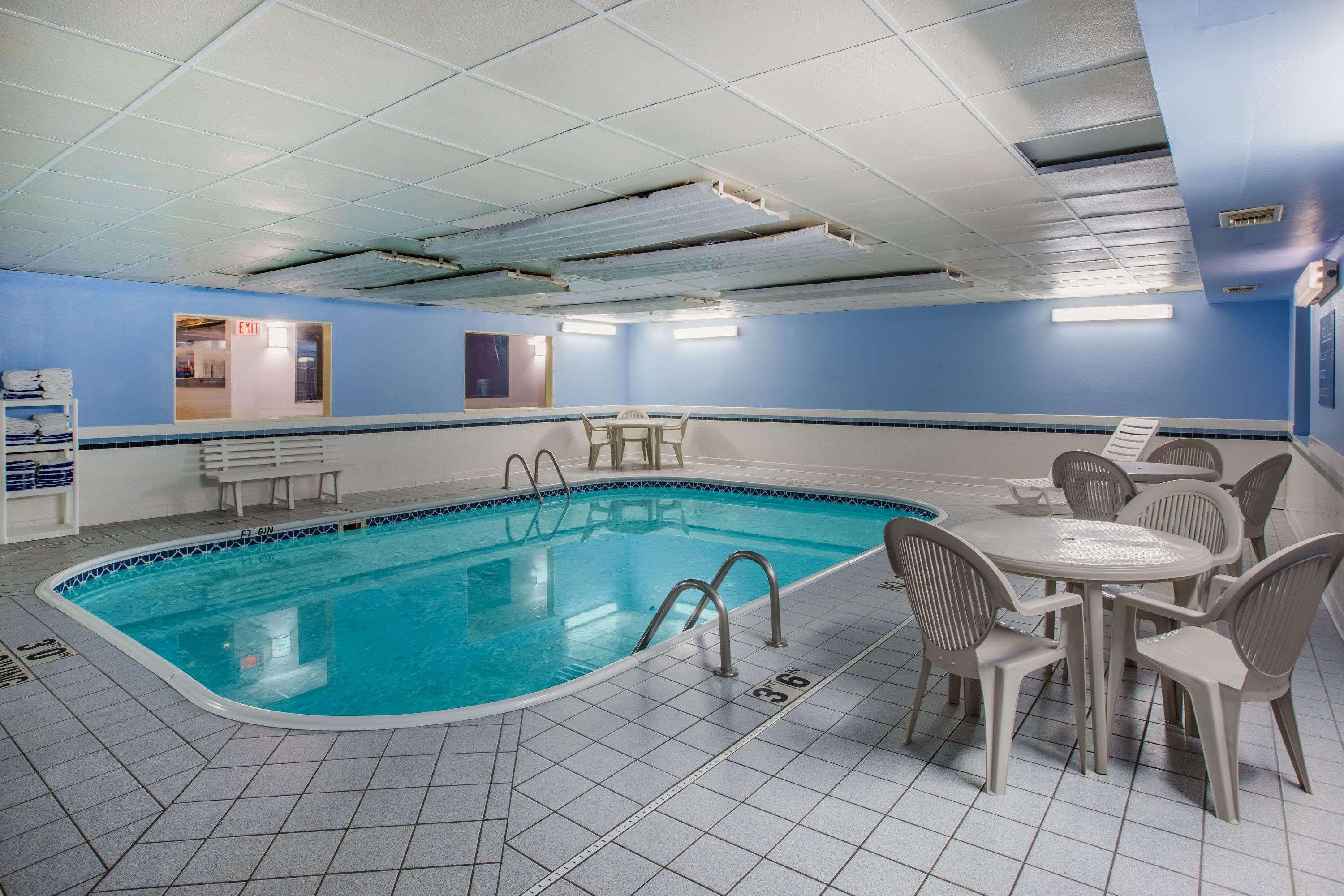 Ramada By Wyndham Sioux Falls Zewnętrze zdjęcie