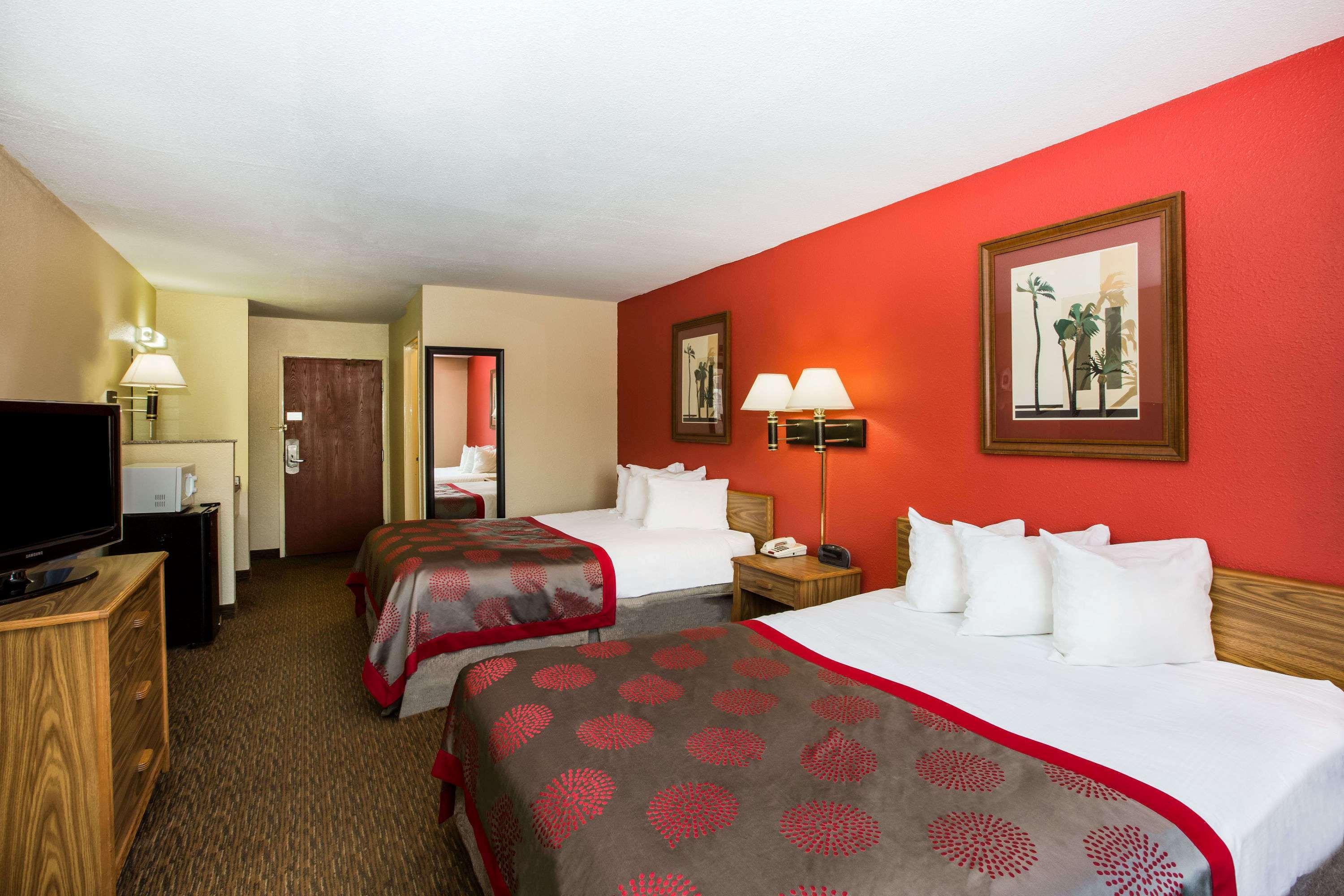 Ramada By Wyndham Sioux Falls Zewnętrze zdjęcie